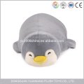 vente en gros d&#39;affaires doux pingouin oreiller en forme de peluche